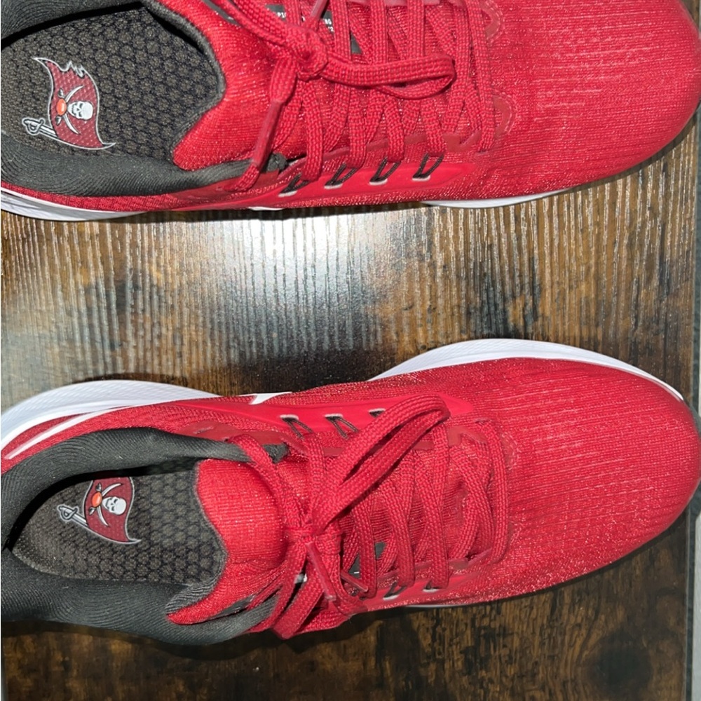 Nike Red and Black Athletic Shoes
